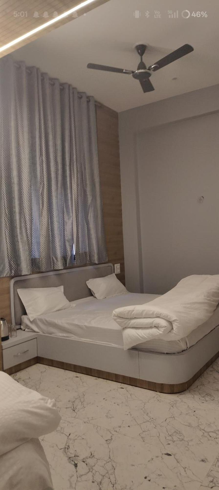 מלון Ayodhya The Maheshwari Residency מראה חיצוני תמונה